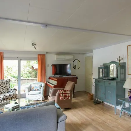 Reewold Chalet Putten